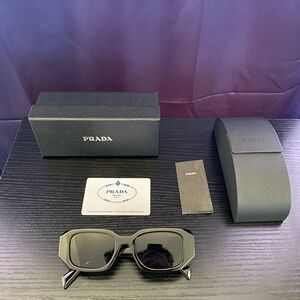 Black Prada symbole PR 17 WS rectangle women sunglasses